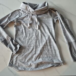 Avalanche Heather Gray Top